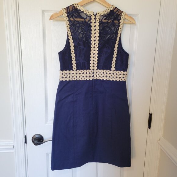 Lilly Pulitzer Leigh Stretch Shift Dress True Navy & Gold Lace Accents Sz 2 - Picture 2 of 5